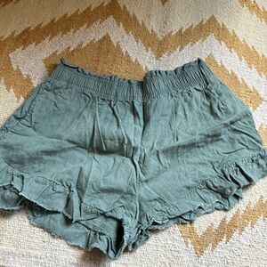 NWOT Linen Arie Shorts